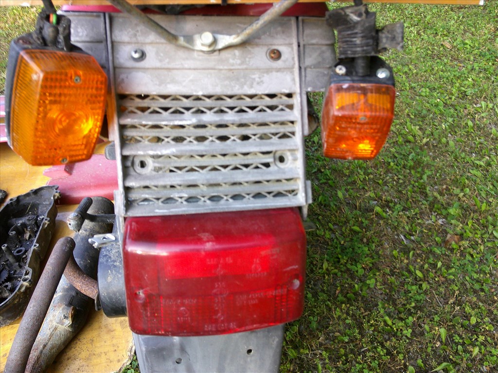 PUCH LIDO VARIO NAGYON HIÁNYOS ÁLLAPOTBAN-ROSSZ MOTORRAL NAGYON OLCSÓN 3. kép