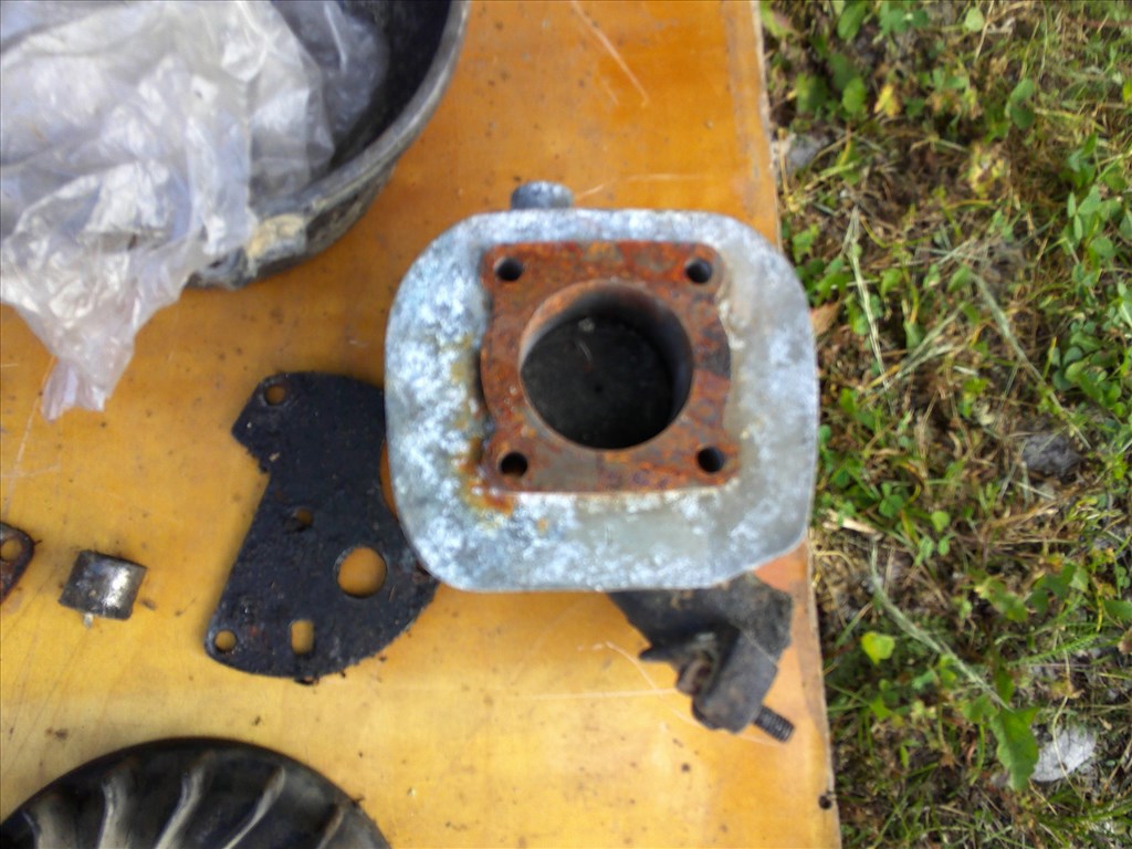 PUCH LIDO VARIO NAGYON HIÁNYOS ÁLLAPOTBAN-ROSSZ MOTORRAL NAGYON OLCSÓN 12. kép