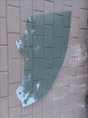 BMW 3-as sorozat G20, G21 jobb első ajtó üveg