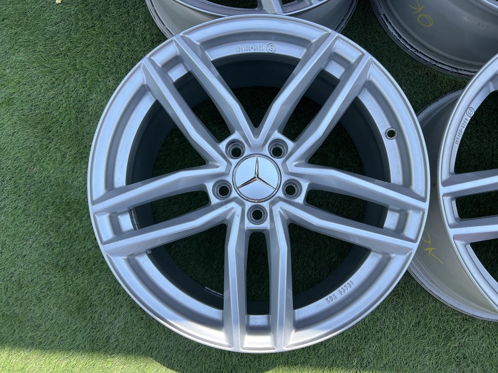 5x112 18" Dezent (Mercedes) kétszéles alufelni 9Jx18h2 ET52,5 8jx18h2 ET43 2. kép