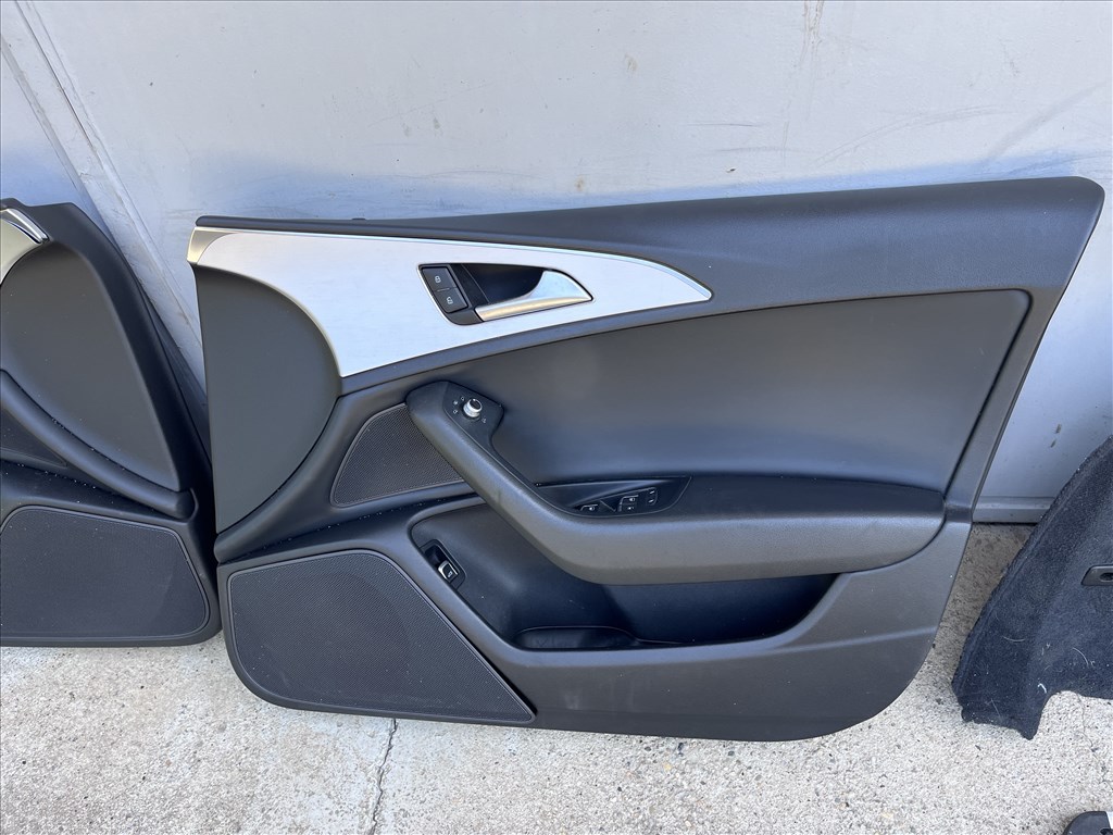 Audi A6 (C7 - 4G) S-line Bőr ülés garnitura 3. kép