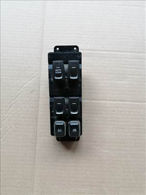 SsangYong Musso Bal első Ablakemelő Kapcsoló  8581138000