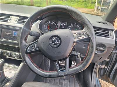 Skoda Octavia III RS multikormány 