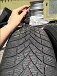 215/65 R17 Bridgestone téli gumi 30000ft a 4db/24/