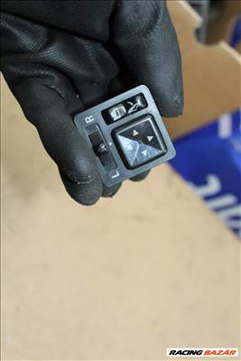 Mitsubishi Pajero tükörállító kapcsoló  