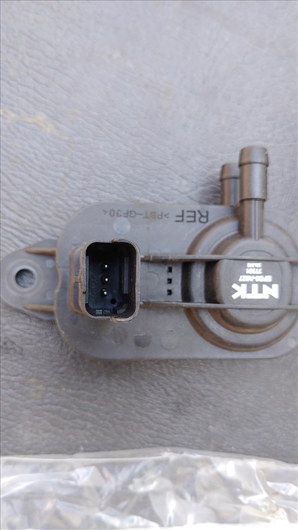 Citroën Jumper II, Fiat Ducato III, Peugeot Boxer II DPF nyomásszenzor  77351 55210304 3. kép