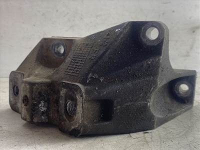 VW GOLF IV Motor Tartó Bak (Pozíciófüggetlen)