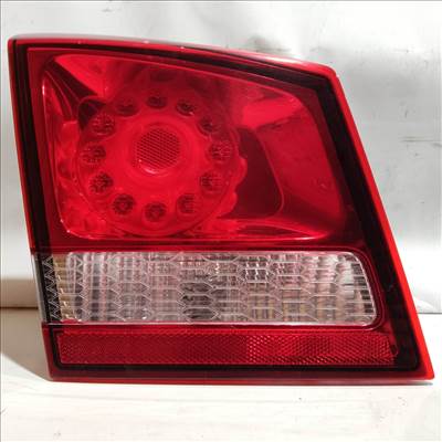 201128 Fiat Freemont 2011-2015 bal hátsó belső lámpa 68078517AD