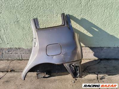 Toyota Yaris Verso Bal hátsó sárvédő 
