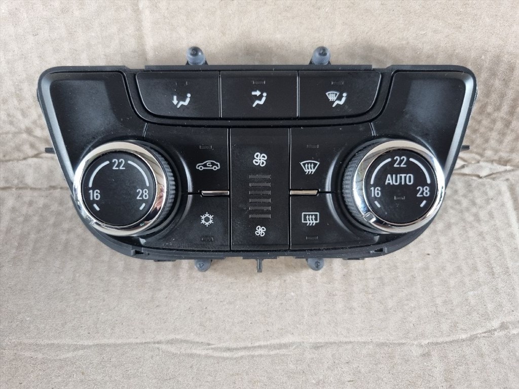Opel Zafira C Fűtéskapcsoló 13429880 1. kép