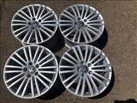 4db gyári 17" VW Passat alufelni. (3970)
