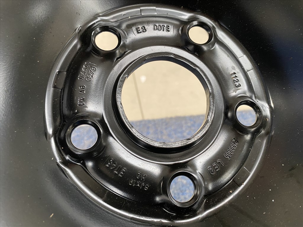 (3447) Volkswagen 19 gyári új lemezfelni, 5x112, Audi Skoda 2. kép