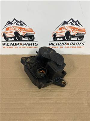 4x4 kapcsoló motor Nissan Navara D40