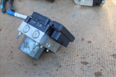 Skoda Roomster  2010-2015 1.2 ABS kocka (180) 6r0614517bm