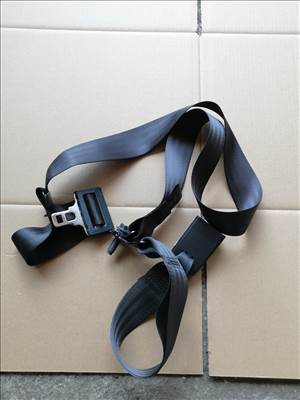 SsangYong Musso Hátsó középső Biztonsági öv 7562038000