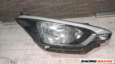 Hyundai i20 (GB) fényszóró  92102c8000