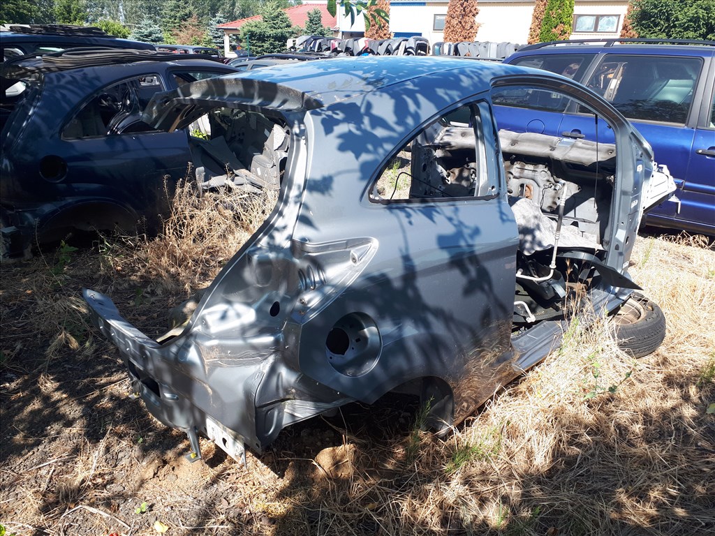 Ford Ka Mk2 2010 RU8, jobb hátsó negyed  1. kép