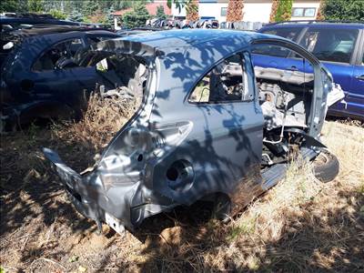 Ford Ka Mk2 2010 RU8, jobb hátsó negyed 