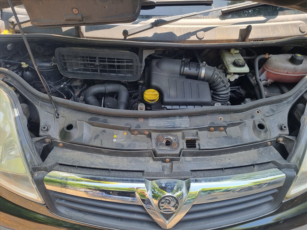Renault Trafic, Opel Vivaro, M9R780 M9R7 motor  2. kép