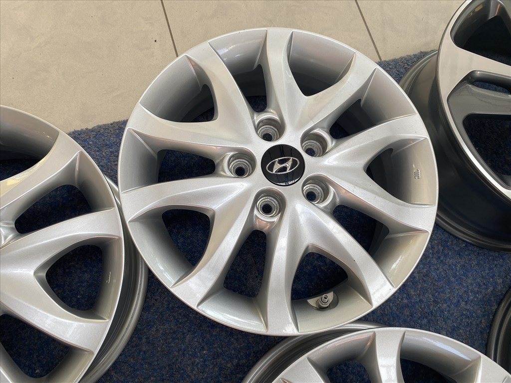 (3659)  Hyundai 16 gyári alufelni felni, 5x114,3, i30 6. kép
