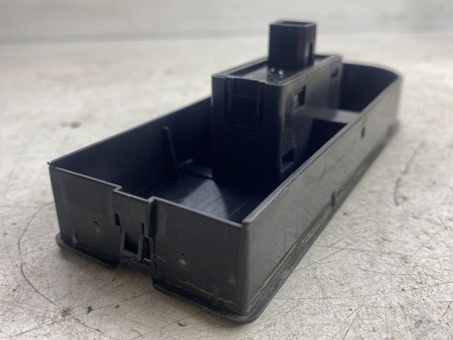 OPEL ASTRA H Jobb első Ablakemelő Kapcsoló 5. kép