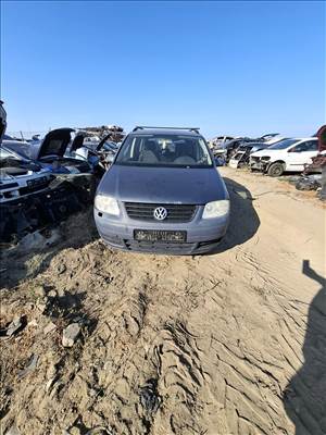 Volkswagen Touran I (Typ 1T) bontott alkatrészei