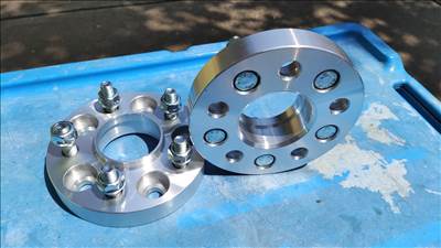 Ford 25mm-es alu nyomtávszélesítő, 5x108, 63.4, M12x1.5