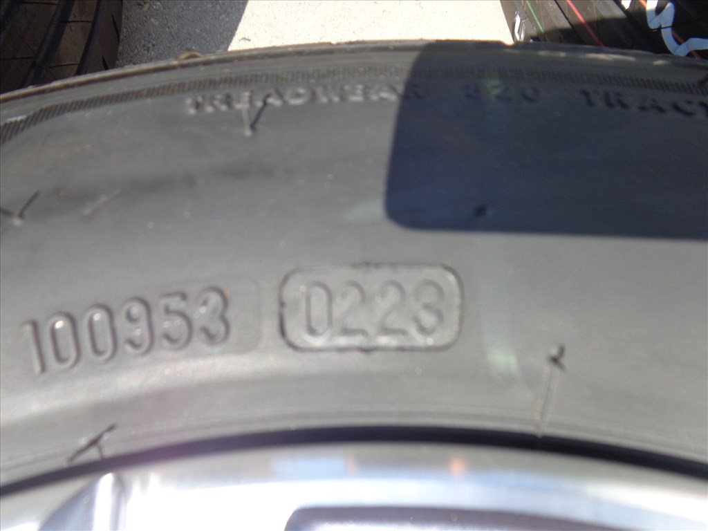 új nyári BMW 2active tourer gyári garnitura TPMS  6. kép