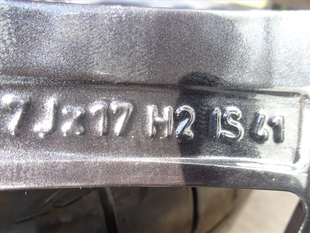 új nyári BMW 2active tourer gyári garnitura TPMS  7. kép