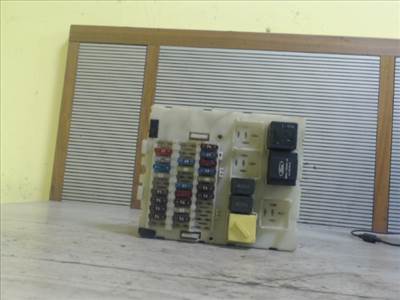 FORD FOCUS 98-04 Biztosítéktábla BCM BSI BSM SAM GEM modul Utastér