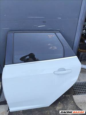 Ford Focus Mk3 bal hátsó ajtó kombi