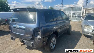 Toyota Highlander bontott alkatrészei
