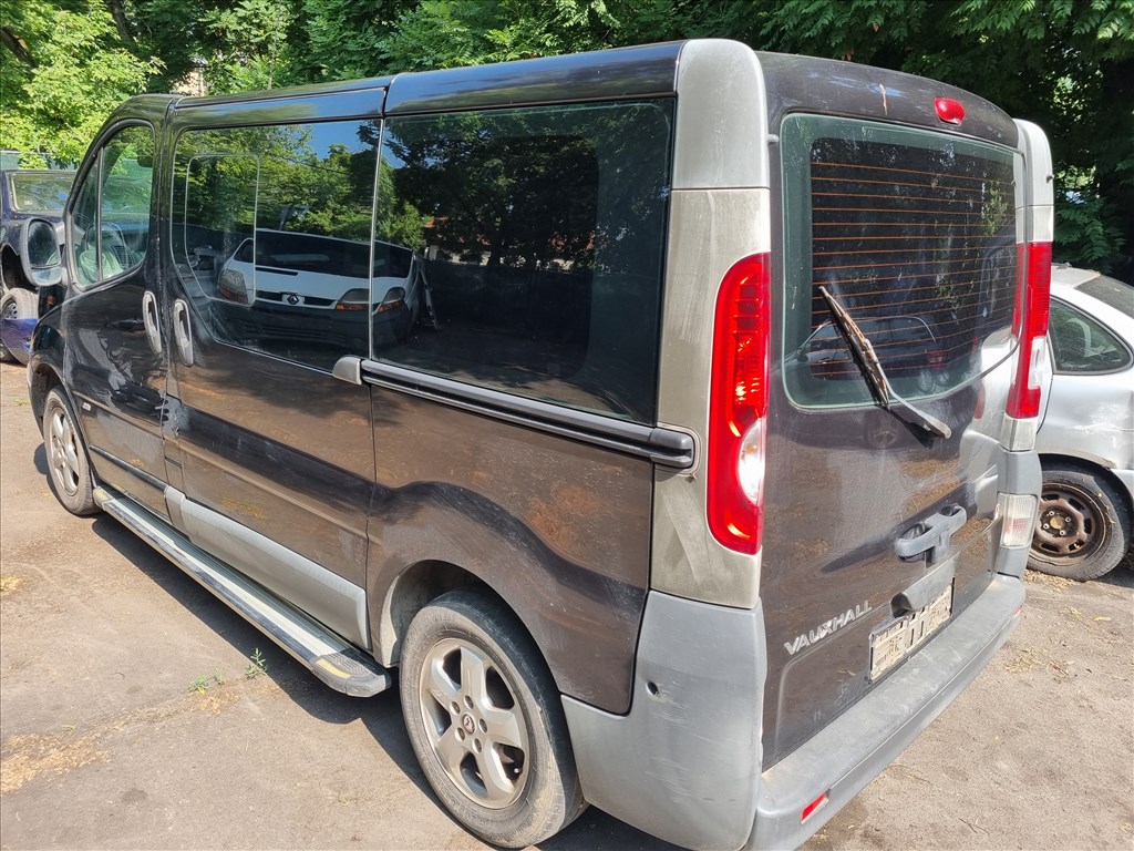 Renault Trafic, Opel Vivaro, Primastar hátsó ajtó 1. kép