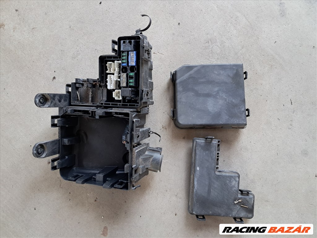 Nissan Qashqai (J11) 1.5 dci biztosítékdoboz 1. kép