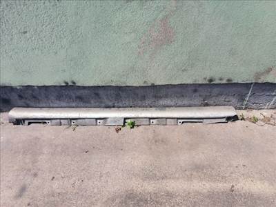 Toyota Avensis (T250) Bal küszöb burkolat  7585205010