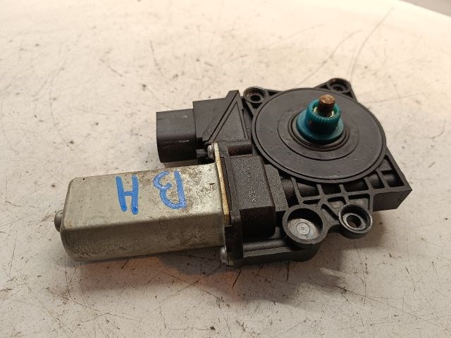 BMW 1 Bal hátsó Ablakemelő Motor 2. kép