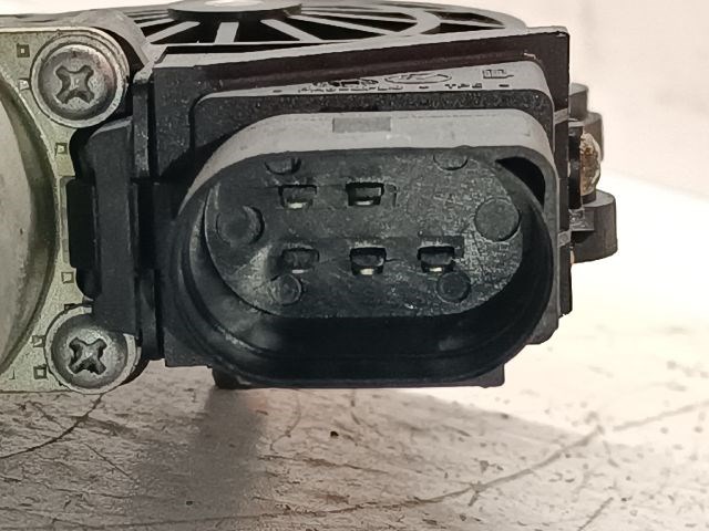 BMW 1 Bal hátsó Ablakemelő Motor 4. kép