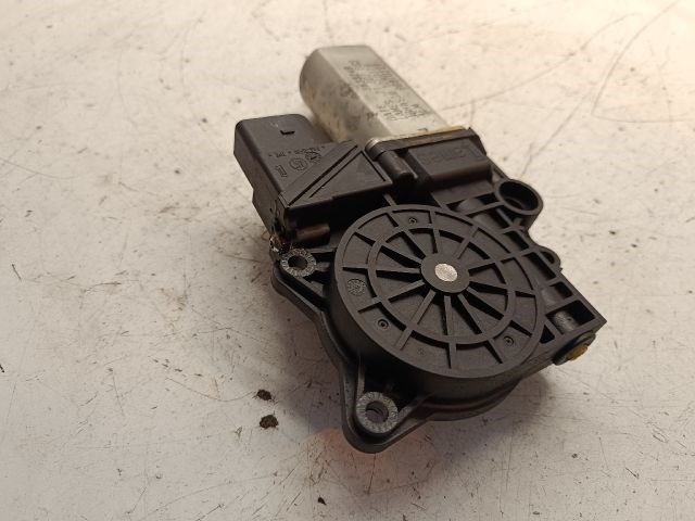 BMW 1 Bal hátsó Ablakemelő Motor 6. kép