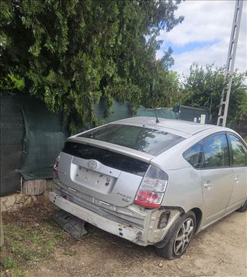 Toyota Prius (XV20) Ablakemelő szerkezet és motor 