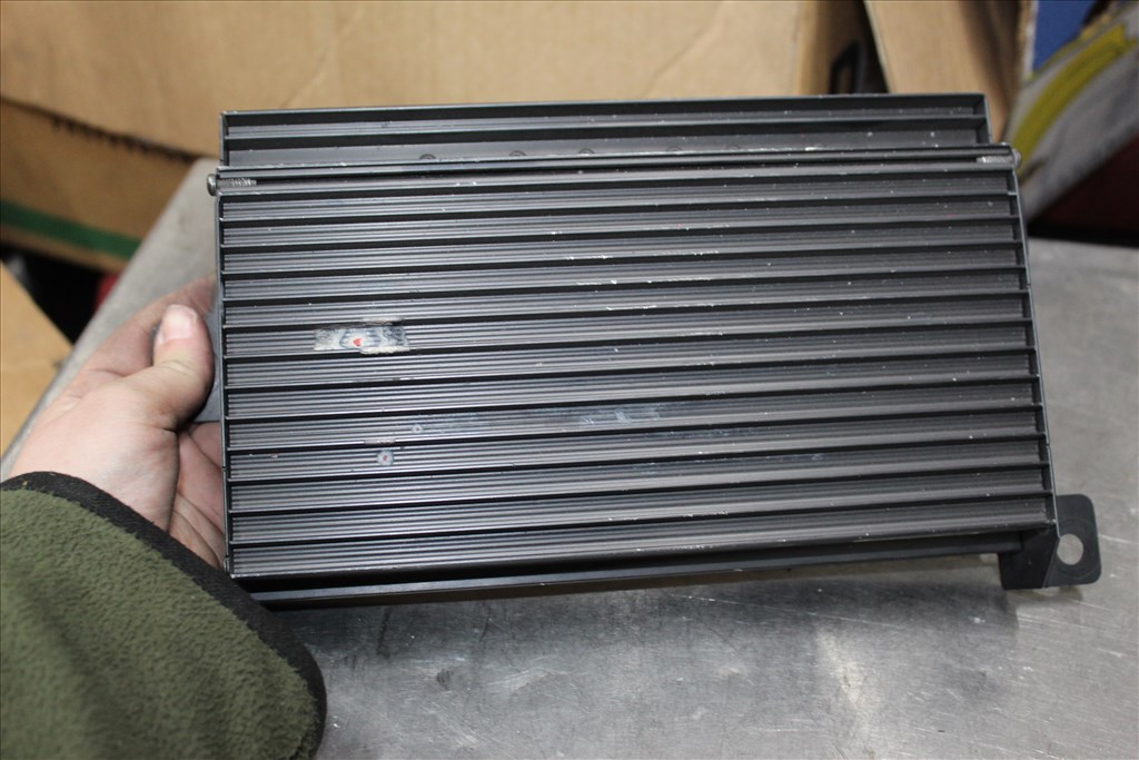 Jeep Grand Cherokee 1999-2004 2.7 erősítő  56038407af 1. kép