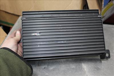 Jeep Grand Cherokee 1999-2004 2.7 erősítő  56038407af