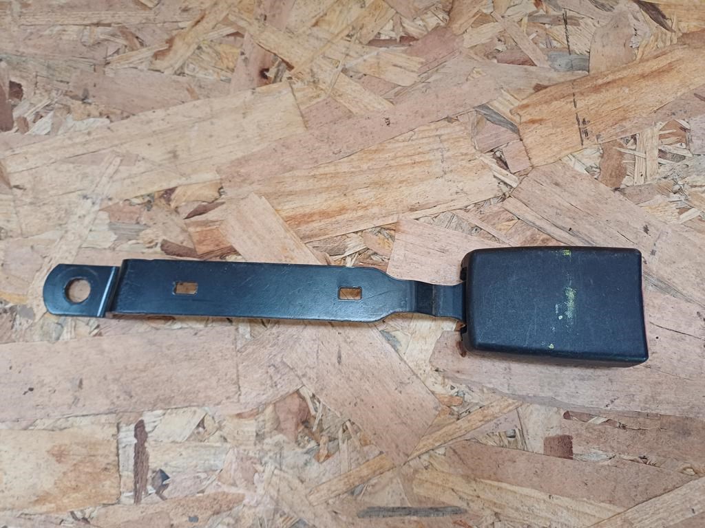 Skoda Fabia (1999-2007) Jobb Első Ülés Biztonsági Öv Csat  3. kép