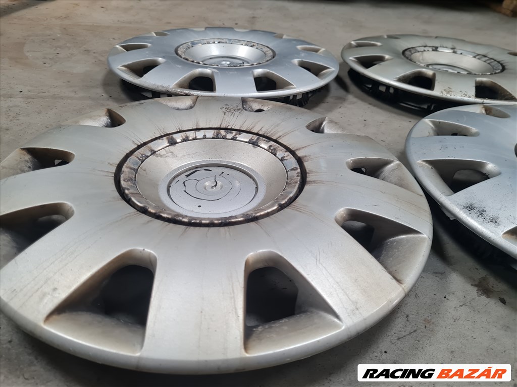 Volkswagen Golf IV dísztárcsa szett R15 6. kép