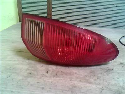 ALFA ROMEO ROMEO 147 00.10-04.10 Bal külső hátsó lámpa