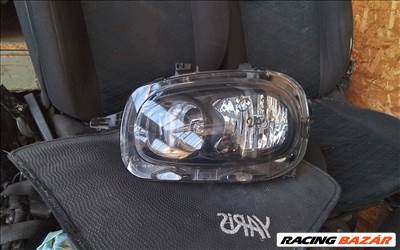 Citroën C3 III Fényszóró bal oldali 