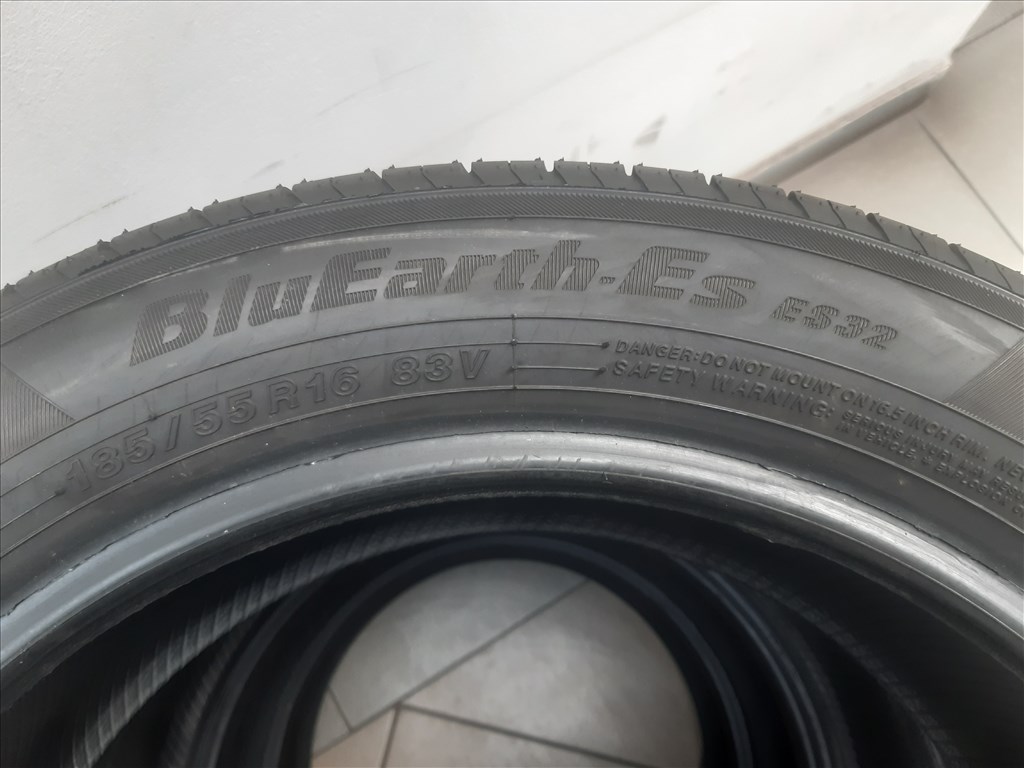  185/55 R16 Yokohama BluEarth-Es nyári gumi 3224 6. kép
