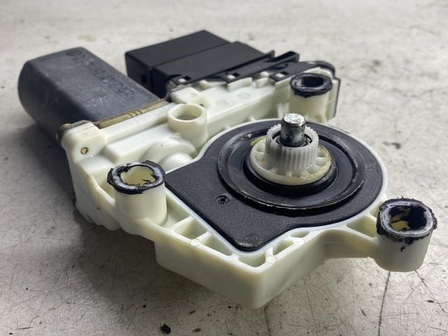 VW GOLF IV Bal hátsó Ablakemelő Motor 6. kép