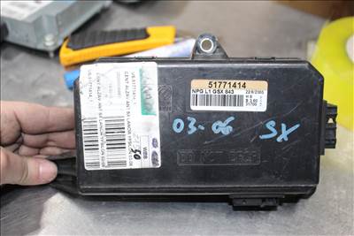 Lancia Ypsilon 2003-2006 bal első ajtóvezérlő  51771414
