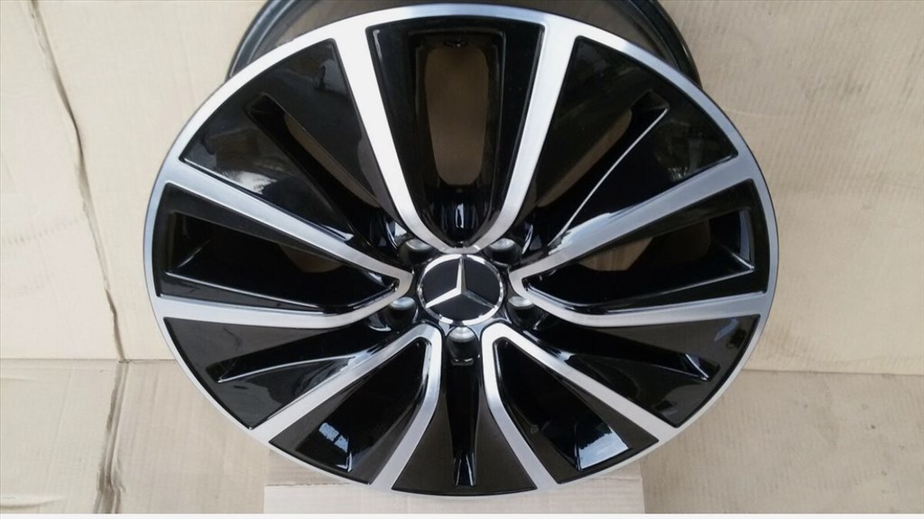 Mercedes AMG 18 coll eredeti gyári cikkszámos felni alufelni 5x112 1. kép