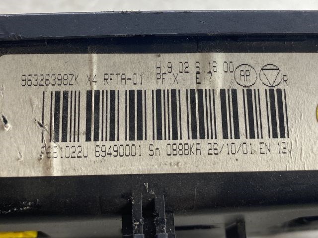 CITROËN C5 Fűtéskapcsoló (digit klímás) 4. kép